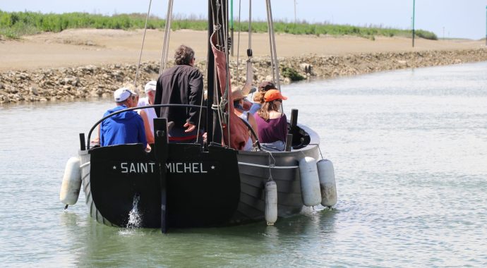 LA NAVIGATION SUR UN BATEAU DE TRADITION